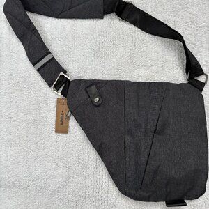 Wander+ Travel Purse